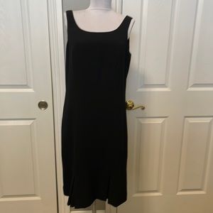 Woman’s Suit Dress by Amanda Smith.  Size 8 Like New